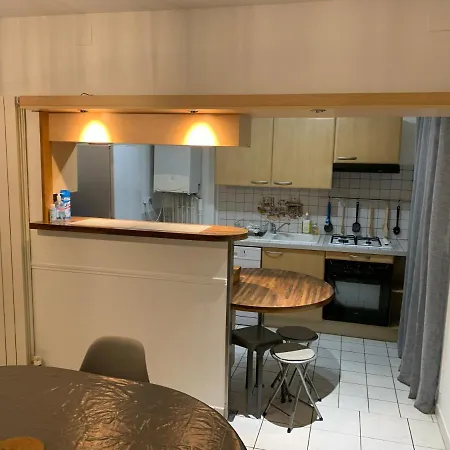 Apartment Disney, Sunny Comfortable 2 Bedrooms Family Apartment, 8 Pers, Wifi, Netflix *