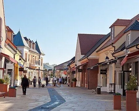Disney, Sunny Comfortable 2 Bedrooms Family Apartment, 8 Pers, Wifi, Netflix Apartment *